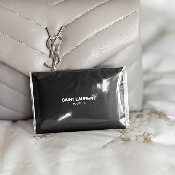 Saint Laurent Toy Monogram Matelasse LouLou Bag - Picture 15 of 16